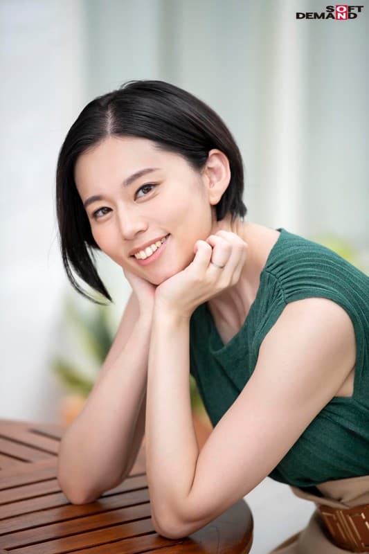 平井栞奈画像11