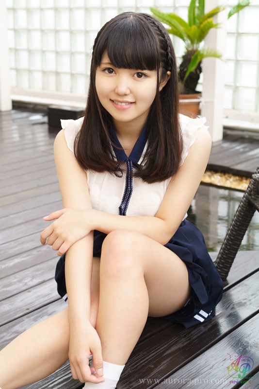 白桃心奈画像5